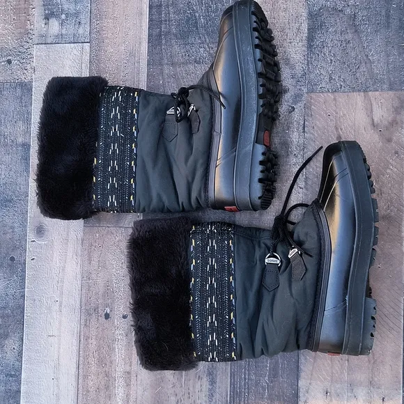 Sorel Black Faux Fur Wool lined Rubber  Winter Boots sz 9 Women's