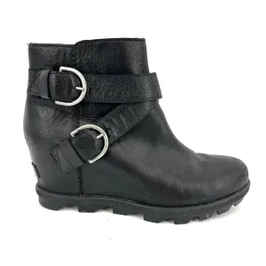 Sorel Black Leather Joan of Arctic Buckle Wedge Heel Ankle Boots (9)