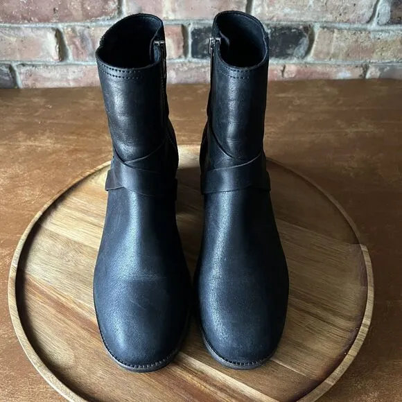 Sorel Cate WP Waterproof Ankle Booties Women's 8 Shoes Black Leather Buckle