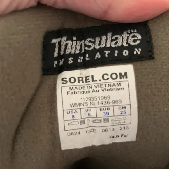 Sorel Green &amp; Black Women’s Size 8 Thinsulate Insulation Faux Fur Boots