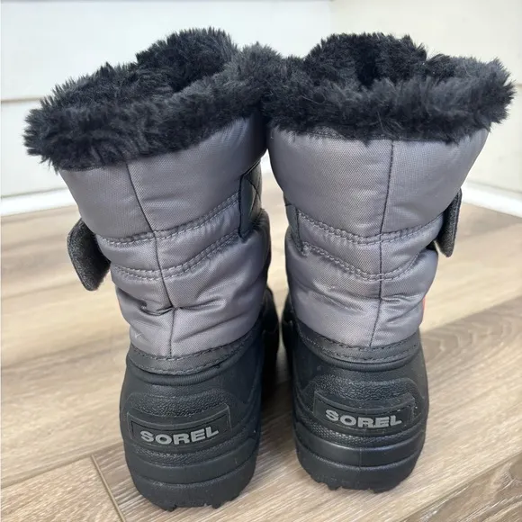 Sorel Grey Snow Commander Boots Boys Size 12