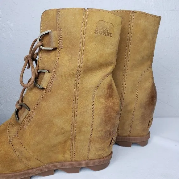 Sorel Joan Of Arctic Wedge II Camel Brown Leather Wedge Ankle Boots