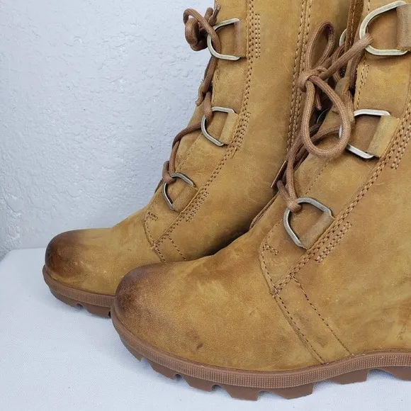 Sorel Joan Of Arctic Wedge II Camel Brown Leather Wedge Ankle Boots