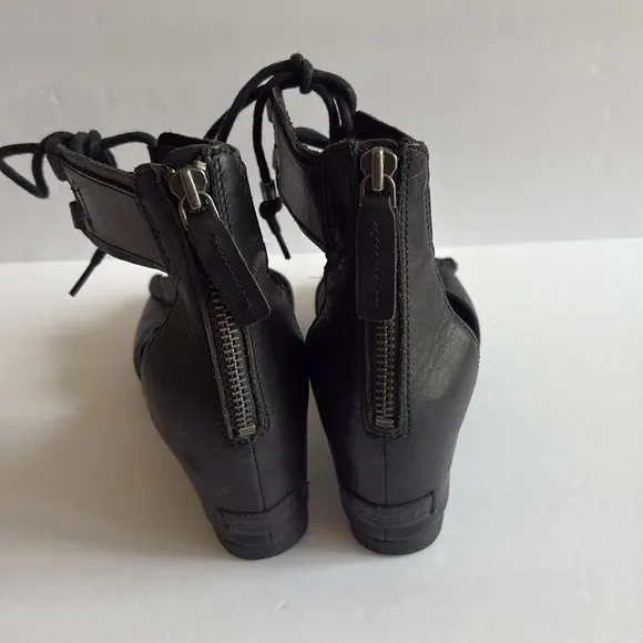 SOREL Joanie Ankle Lace Sandal Size 9.5