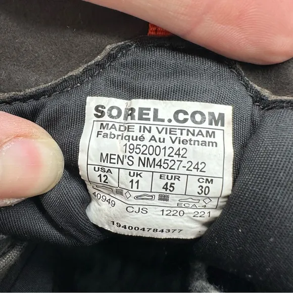 Sorel Kinetic Rush Mid Mens 12 Hiking Boots Shoes Sneaker Ankle Waterproof