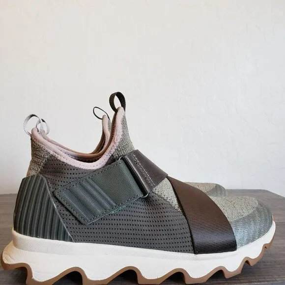 Sorel Kinetic Slip-On Knit Sneakers Shoes Adjustable Alpine Tundra Green Size 9