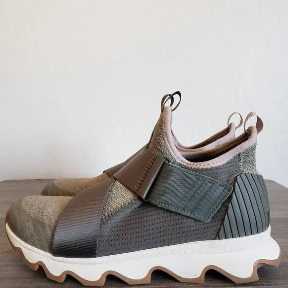Sorel Kinetic Slip-On Knit Sneakers Shoes Adjustable Alpine Tundra Green Size 9