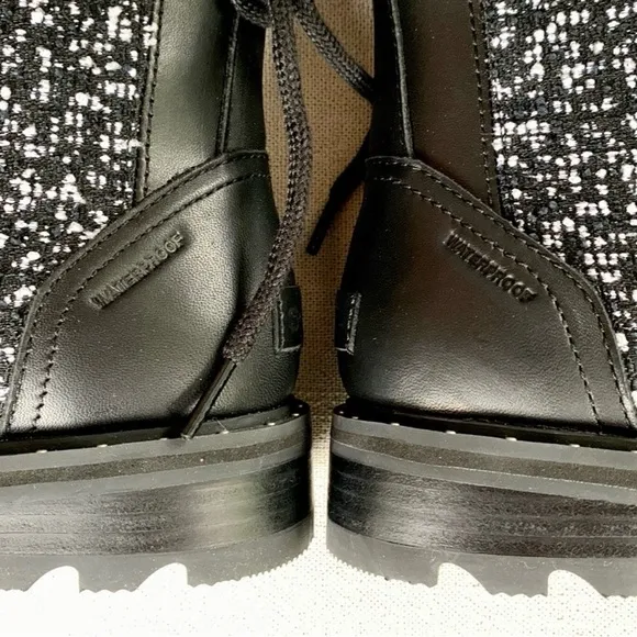 SOREL Lennox Cozy Moto Lace Up Black Fur Waterproof Winter Ankle Bootie Boots