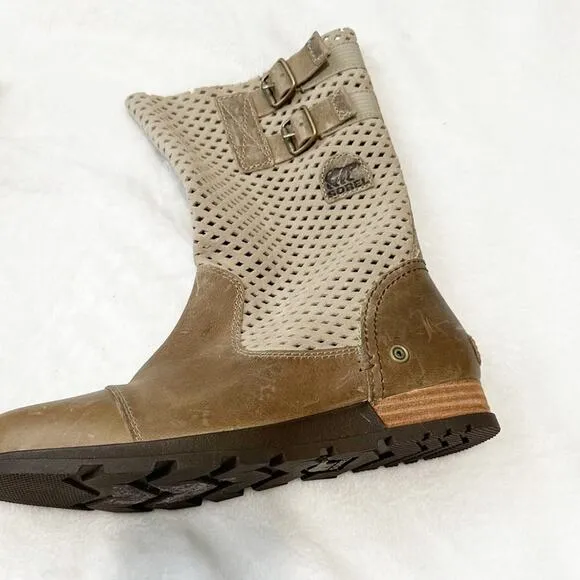 SOREL Major Pull-on Perforated Distressed leather boots Women's Size 7.5 taupe