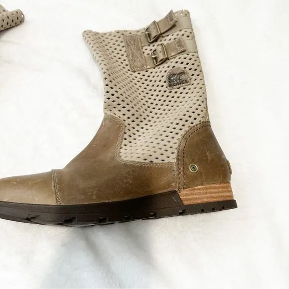 SOREL Major Pull-on Perforated Distressed leather boots Women's Size 7.5 taupe