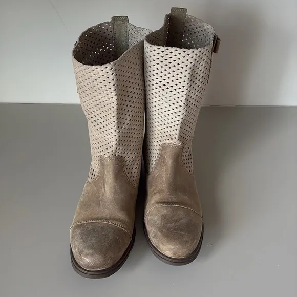Sorel Major Pull On Perforated Leather &amp; Suede Boots Size 11