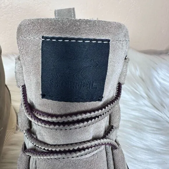 Sorel Out N About III Classic Water Proof Boot Size 9
