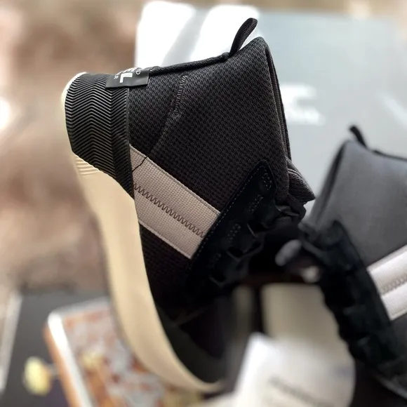 Sorel Out N About III Waterproof Mid Sneaker
