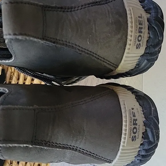 Sorel Out N About Plus Boots Black Size 8 Womens Duck Boots