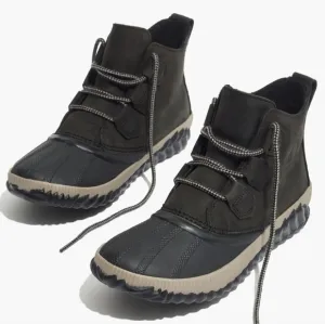 Sorel Out N About Plus Boots Black Size 8 Womens Duck Boots