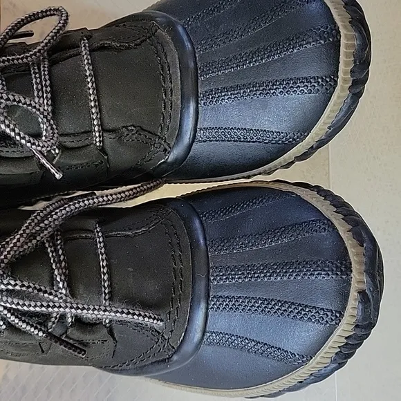 Sorel Out N About Plus Boots Black Size 8 Womens Duck Boots