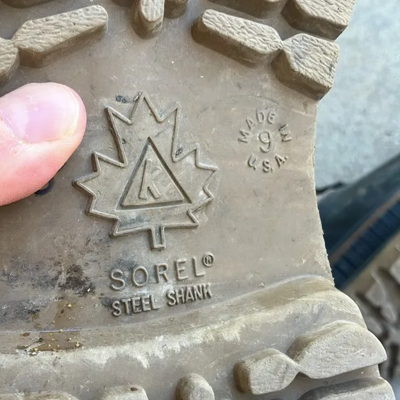 Sorel Steel Shank Lace Up Winter All-Weather Boots, 8/9