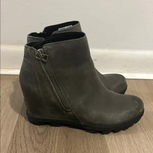 Sorel wedge Ankle Boots