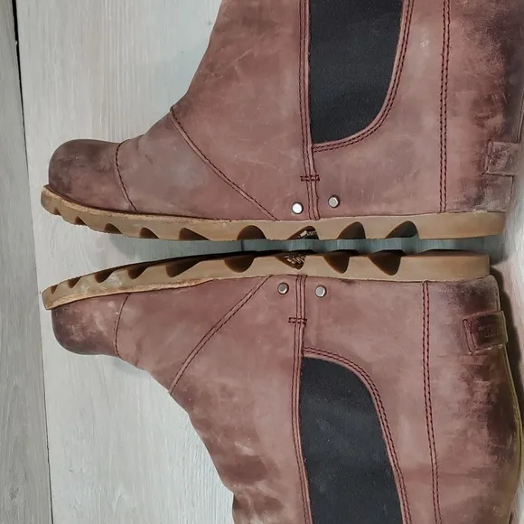 Sorel Women Lea Redwood Waterproof Ankle Wedge Boots shoes sz 10.5