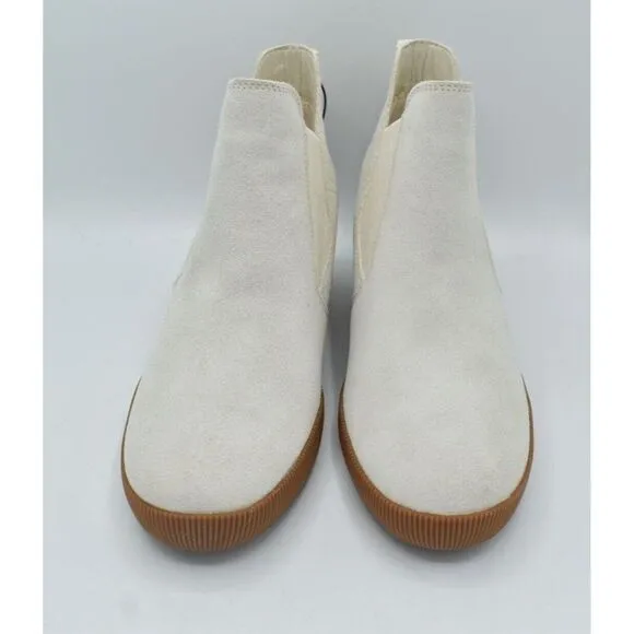 Sorel Women Size 9.5 Out N About Wedge II White Waterproof Slip-On Shoes Booties
