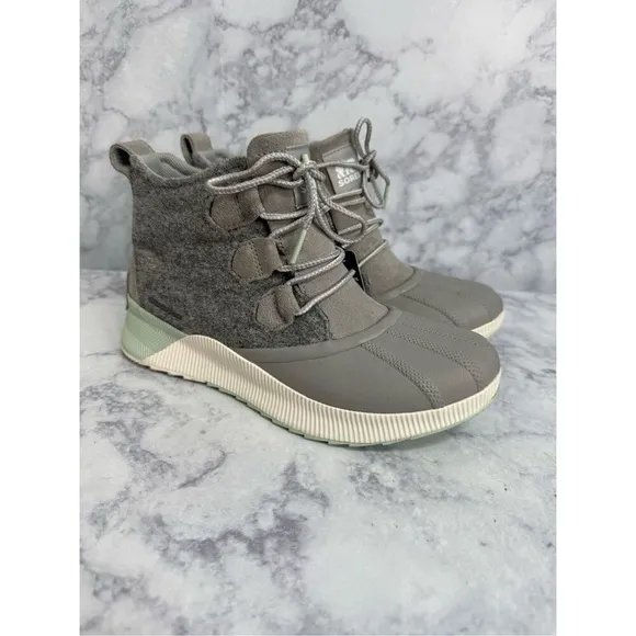 Sorel Women’s Boots sz 10 Out n About Waterproof Rubber NEW #K950