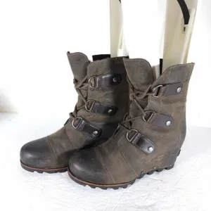Sorel Women's Joan of Arctic US 7,5 Brown Leather Lace Up Wedge Mid-Calf Boots