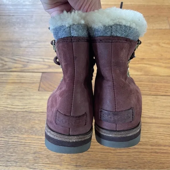Sorel Womens Sneakchic Shearling Alpine Ankle Boots NL3287-908 Size 7