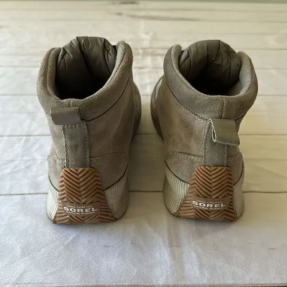 Sorel Out N About Plus Waterproof Boots Size 8
