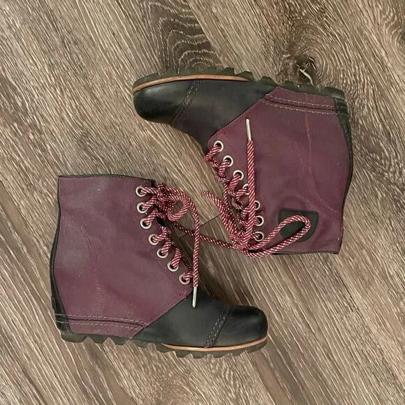 Sorel PDX Leather Wedge Boot