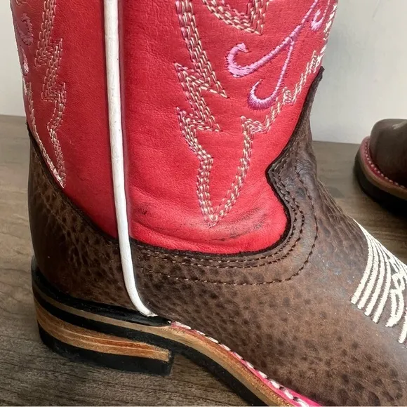 SOTO Boots Little Girls Square Toe Pink and Brown Cowgirl Boots Size 10