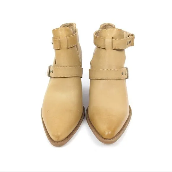 SOUL Naturalizer Light Tan Matcha Ankle Boots Size 6