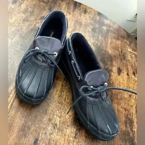 SPERRY | Ladies Top-Sider Duckling slip on duck shoe. Size: 8