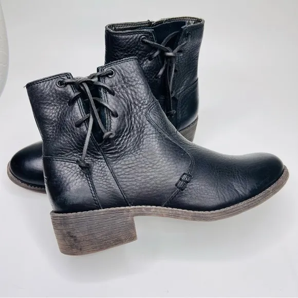 Sperry Top Sider Juniper Glyn Black Leather Side Lace Ankle Moto Boots Booties