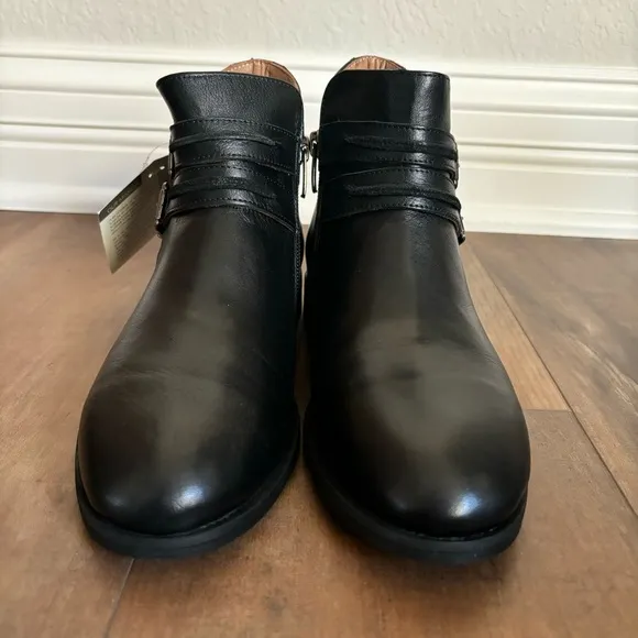 Spring Step Women Size 37 (US 6.5) Pristina Black Leather Buckle Ankle Boots
