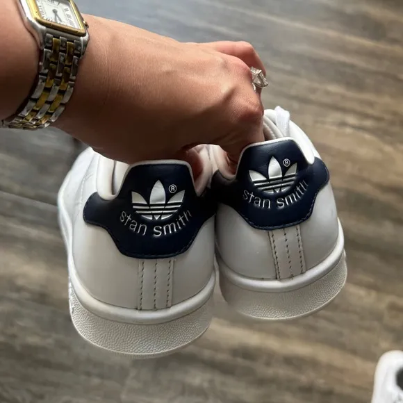 STAN SMITH SHOES Adidas White and Navy Sneakers 6