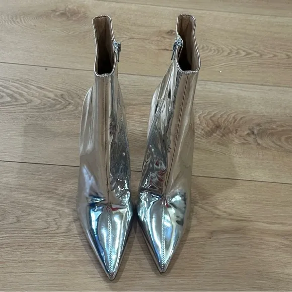 Steve Madden DILARA metallic Silver High Heel zip festival Coachella Ankle Boots