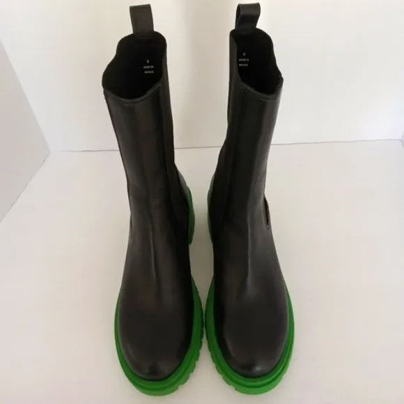 STEVE MADDEN Hesitant Black / Green All Weather Boots Women's Size 6