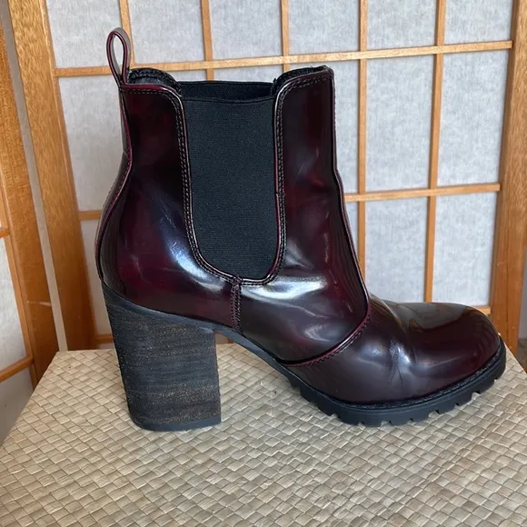 Steve Madden Oxblood Burgundy Anarchy Boots with 3.5”Heel Size 7M