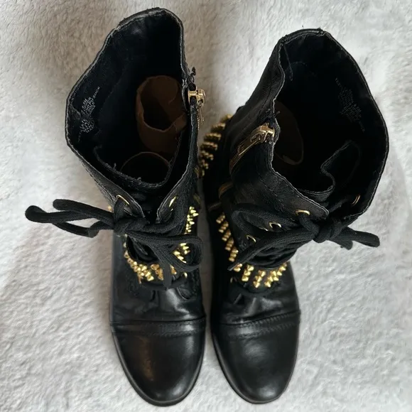 Steve Madden Ternn Black and Gold Combat Boots Leather Studded Moto Ankle Biker