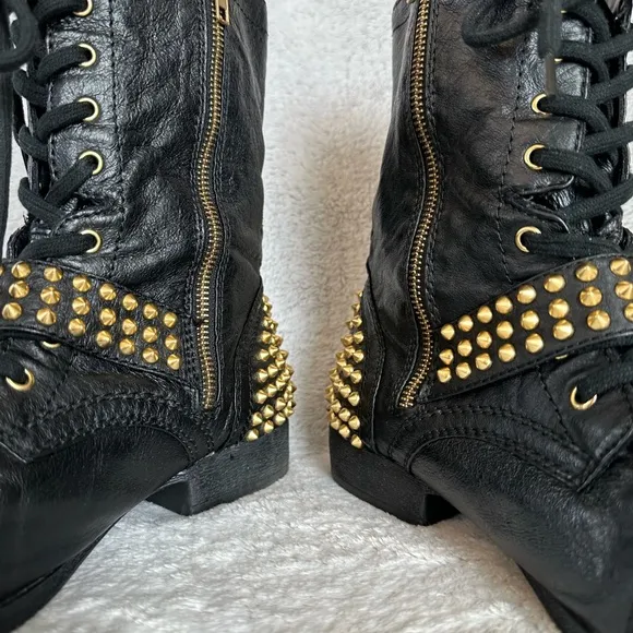 Steve Madden Ternn Black and Gold Combat Boots Leather Studded Moto Ankle Biker