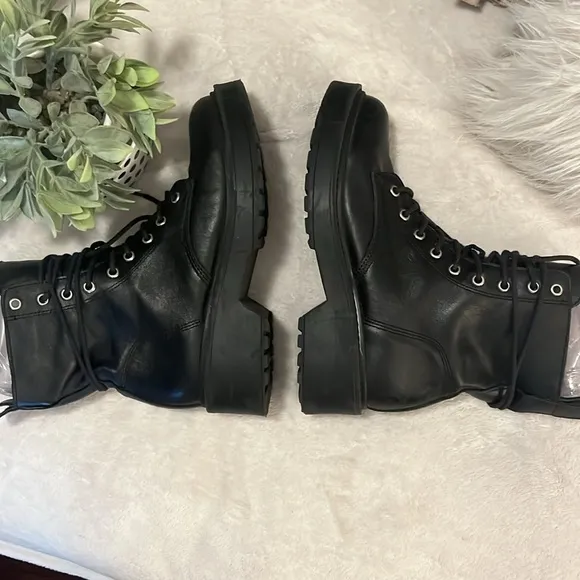 Steve Madden Tornado Black Leather Lace Up Combat Moto Combat Motorcycle Boots