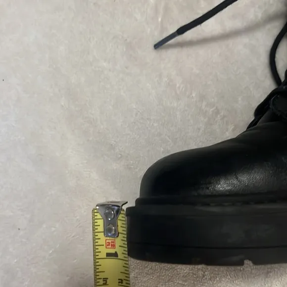 Steve Madden Tornado Black Leather Lace Up Combat Moto Combat Motorcycle Boots