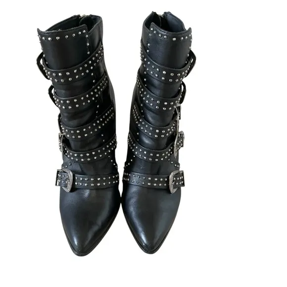 Steve Madden women’s 10 black leather COMET studded boots booties high heels