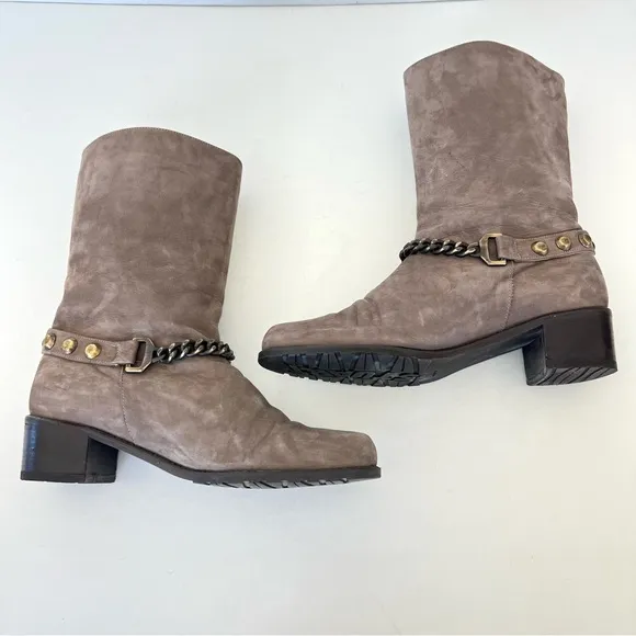 STUART WEITZMAN Citylink Taupe Suede Metal Link Chain Moto Biker Boots Sz 7.5 W