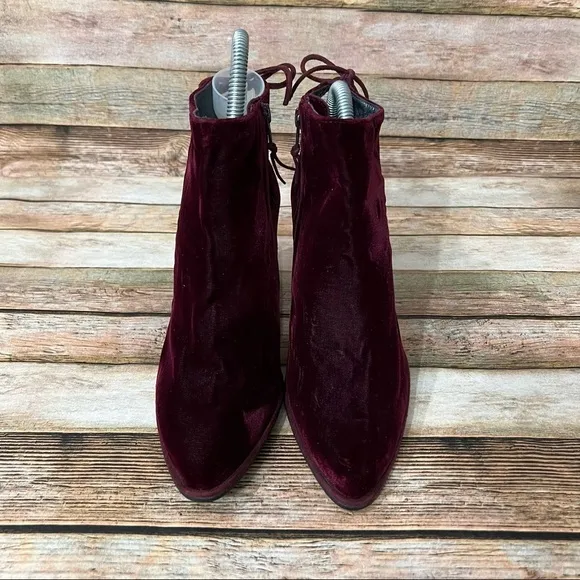 Stuart Weitzman Partisan Ankle Boots