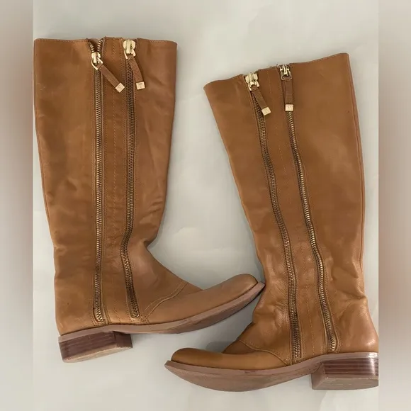 Stylish Tan Leather Knee-High Boots with Dual Zippers - Size 5 1/5