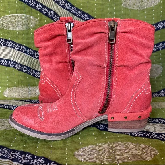 Sundance Etta Red Suede Slouchy Ankle Boots Size 37/ 6.5