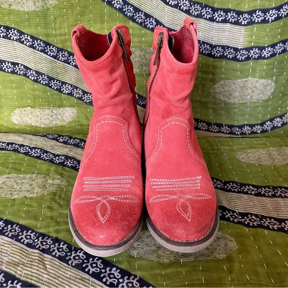 Sundance Etta Red Suede Slouchy Ankle Boots Size 37/ 6.5