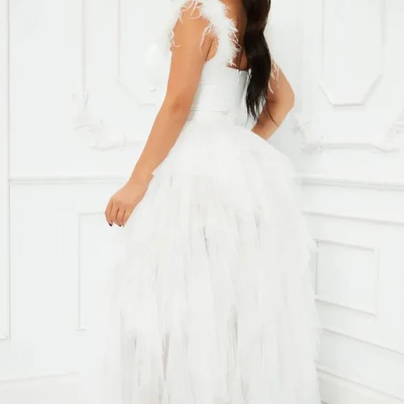 T length wedding dress. White feather tulle bridal gown