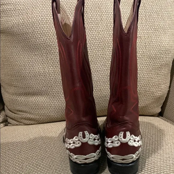 Tan and Brown Western Cowboy Boots with Decorative Stitching